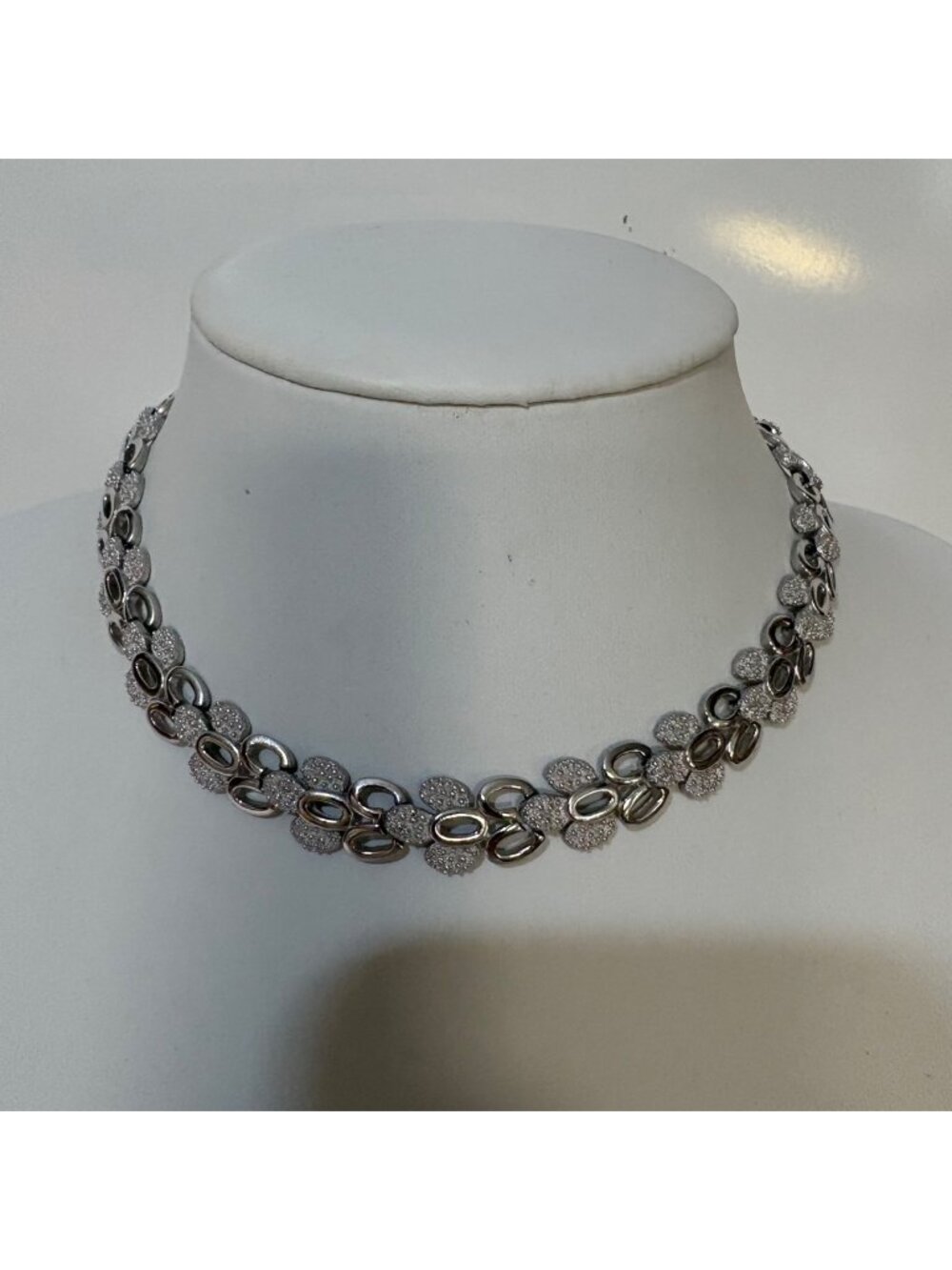 Trifari Silver-Tone Choker Necklace Textured And Polished Ovals Hook Closure